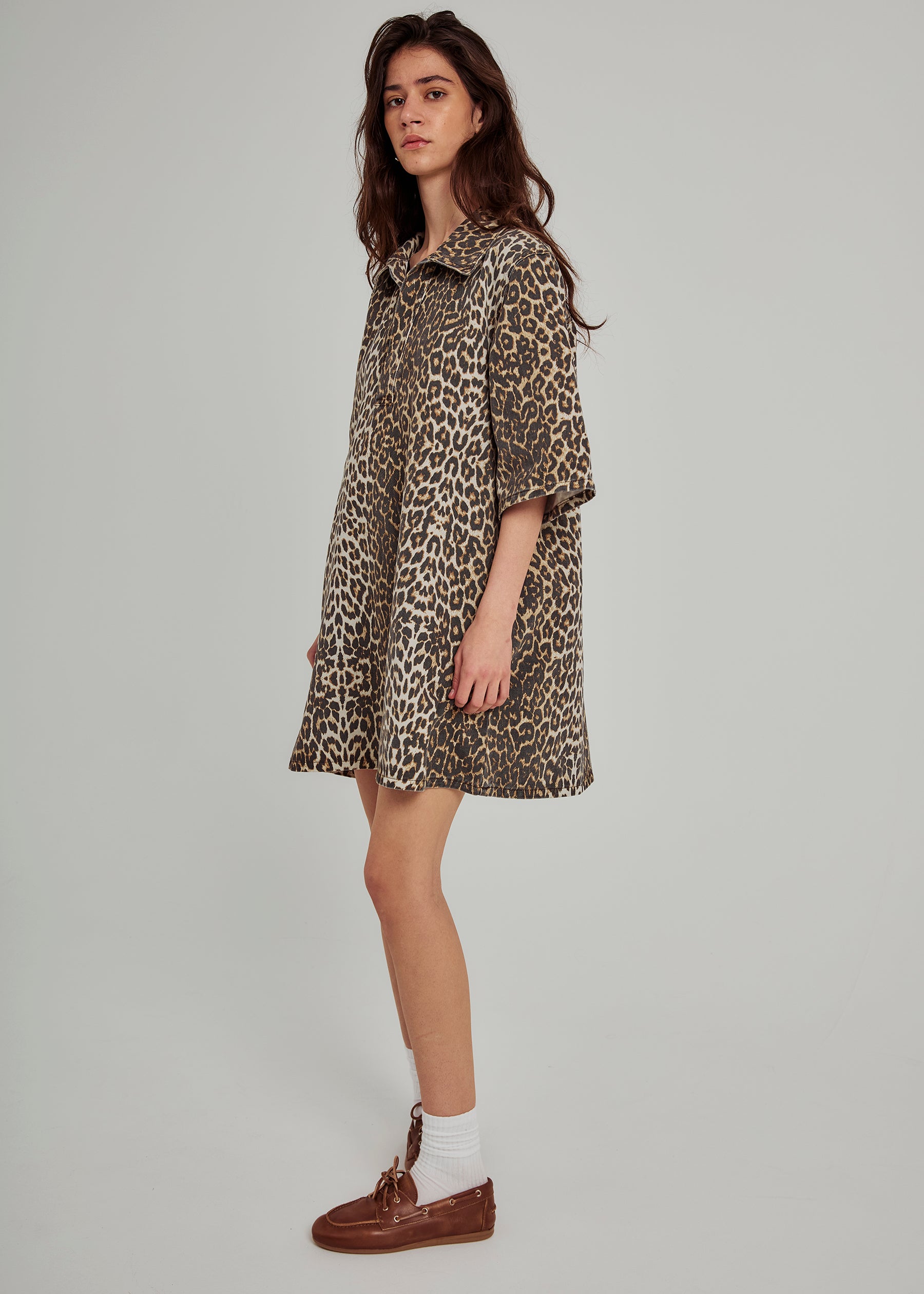 NORR Hannali v-neck denim dress Dresses Leo print