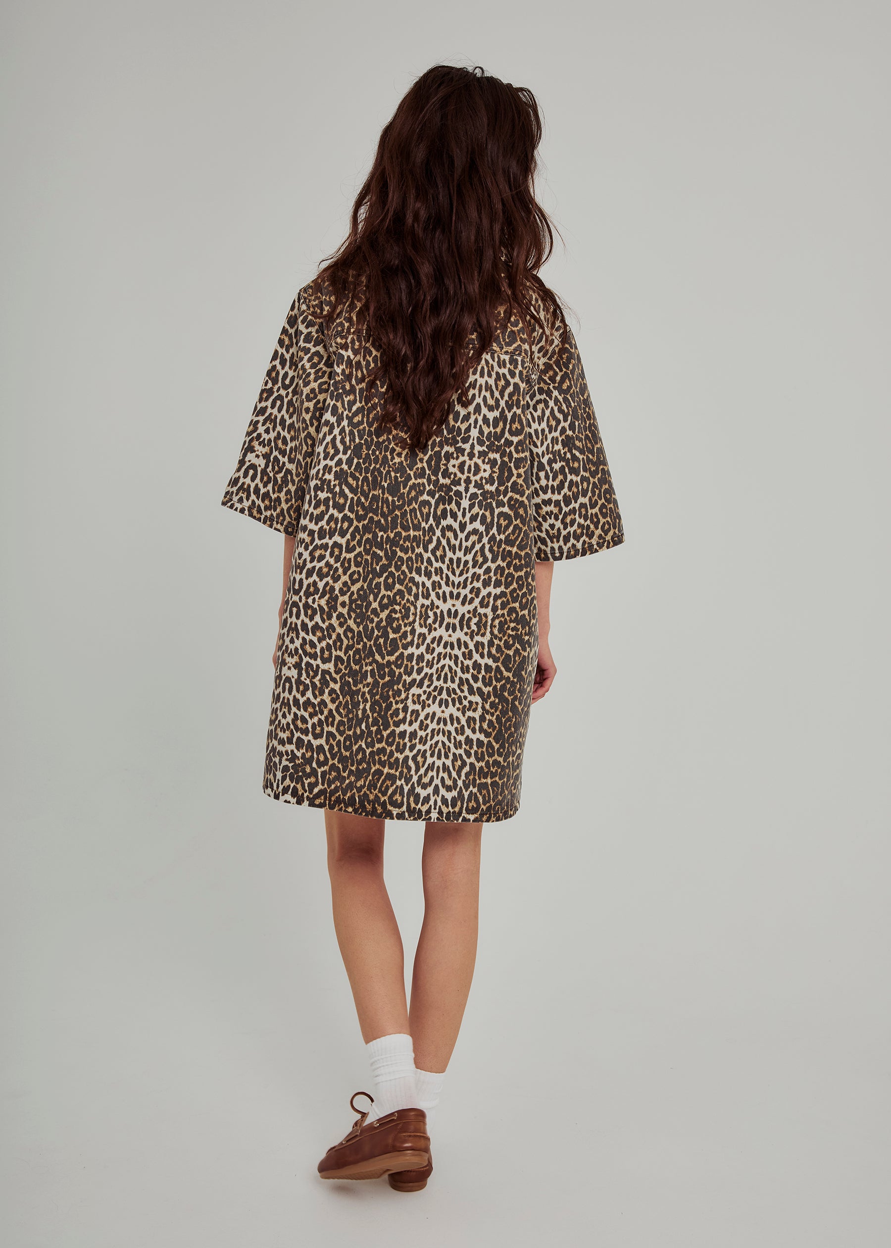 NORR Hannali v-neck denim dress Dresses Leo print