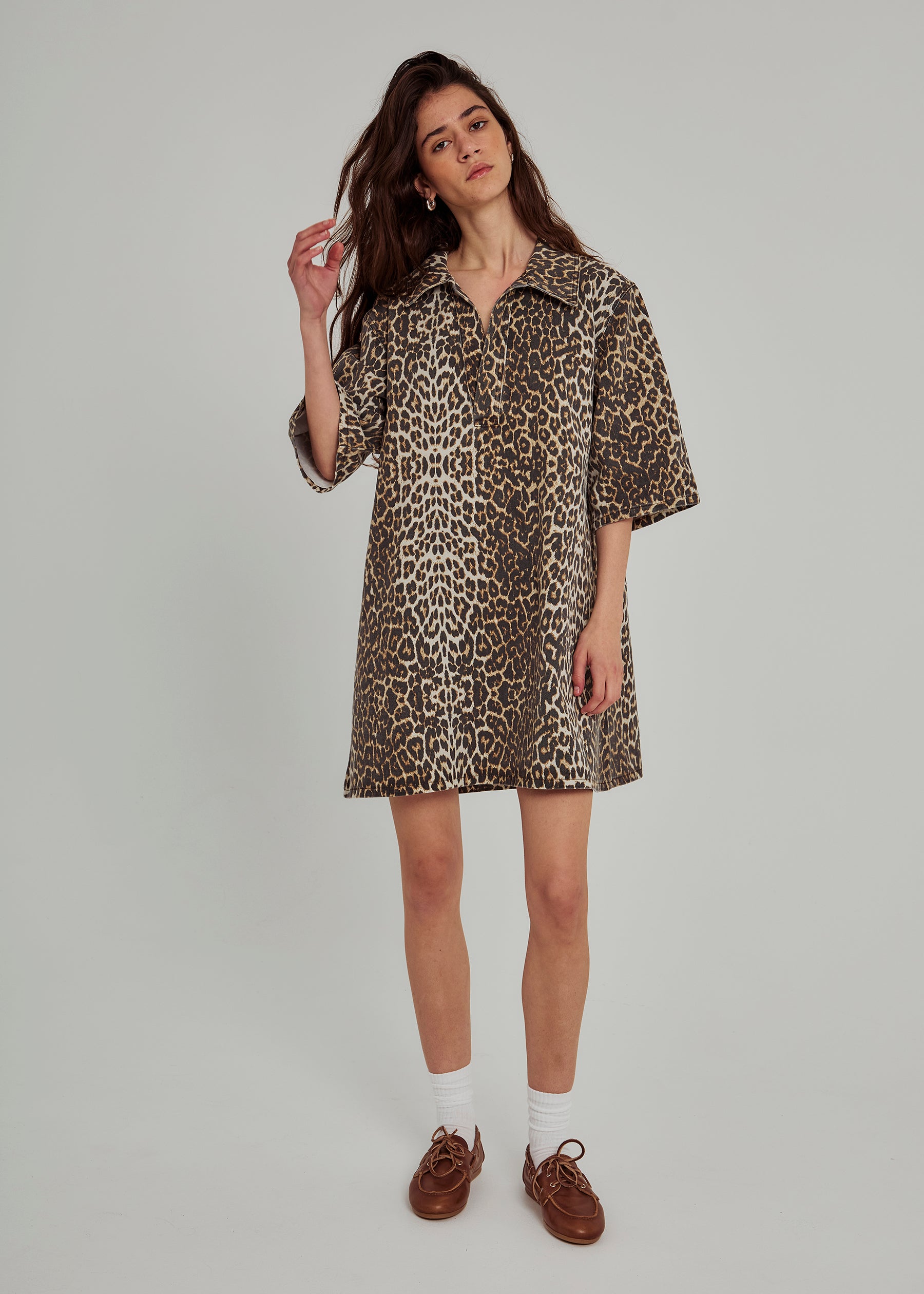 NORR Hannali v-neck denim dress Dresses Leo print