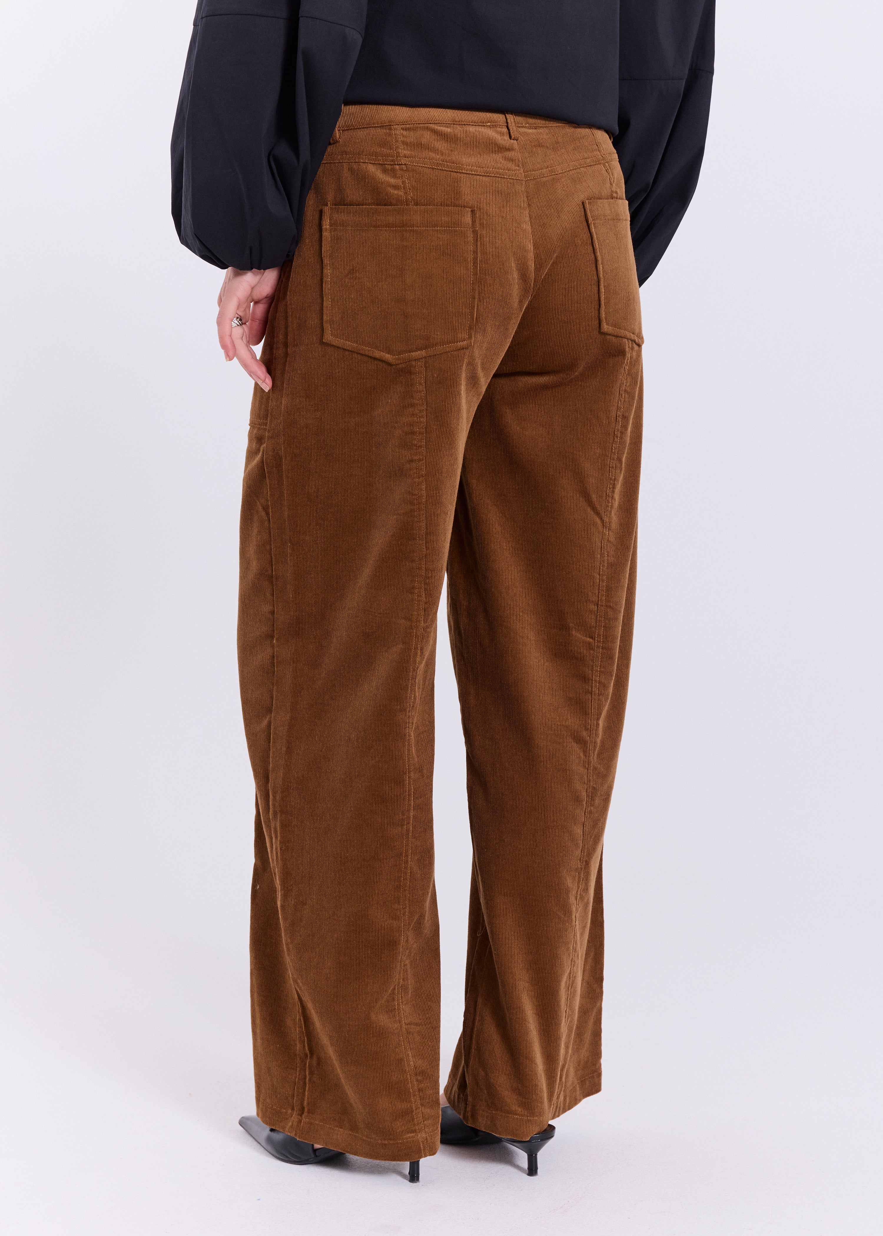 NORR Rina loose fit pants Pants Caramel brown