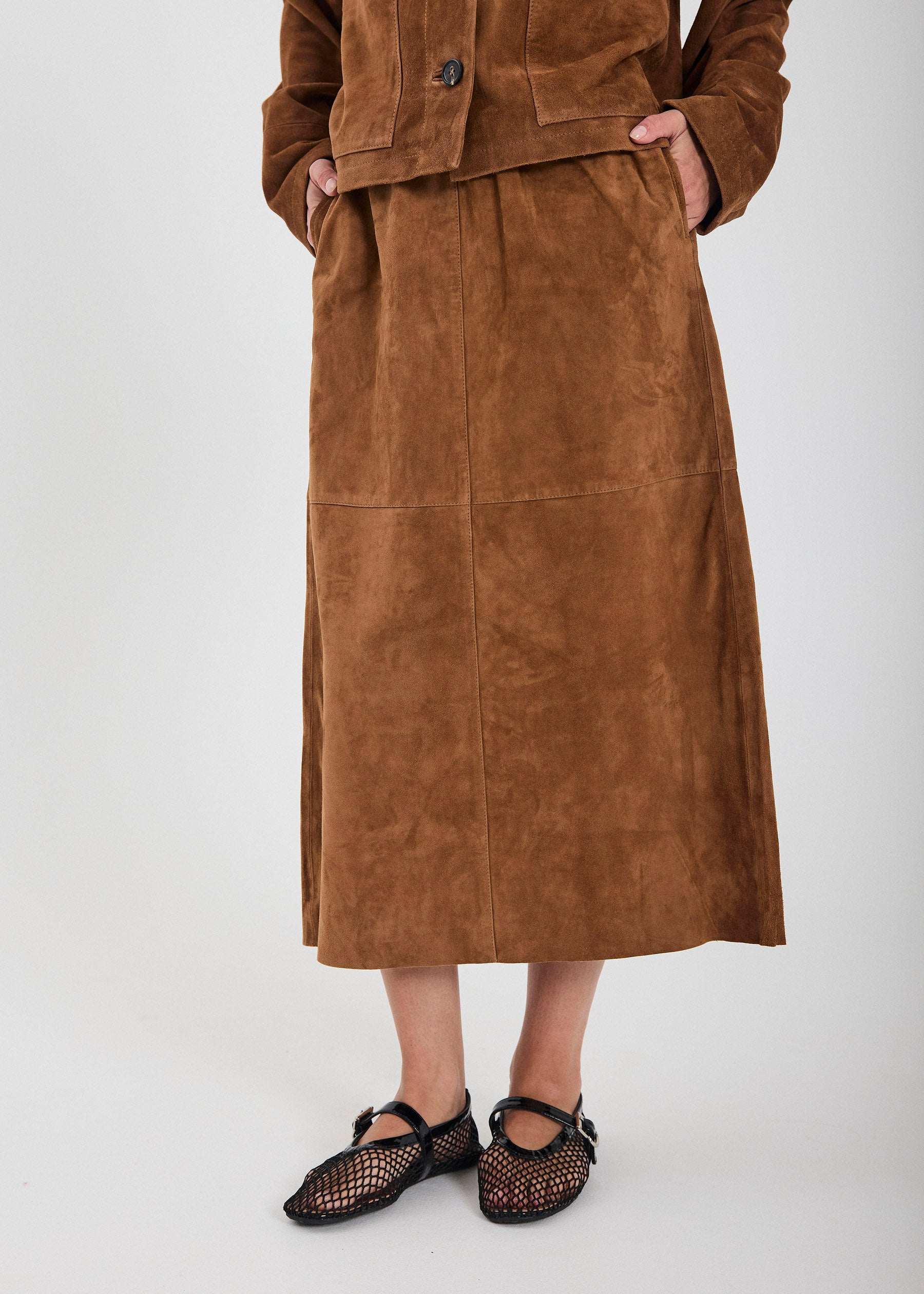 NORR Shelby midi suede skirt Skirts Cognac