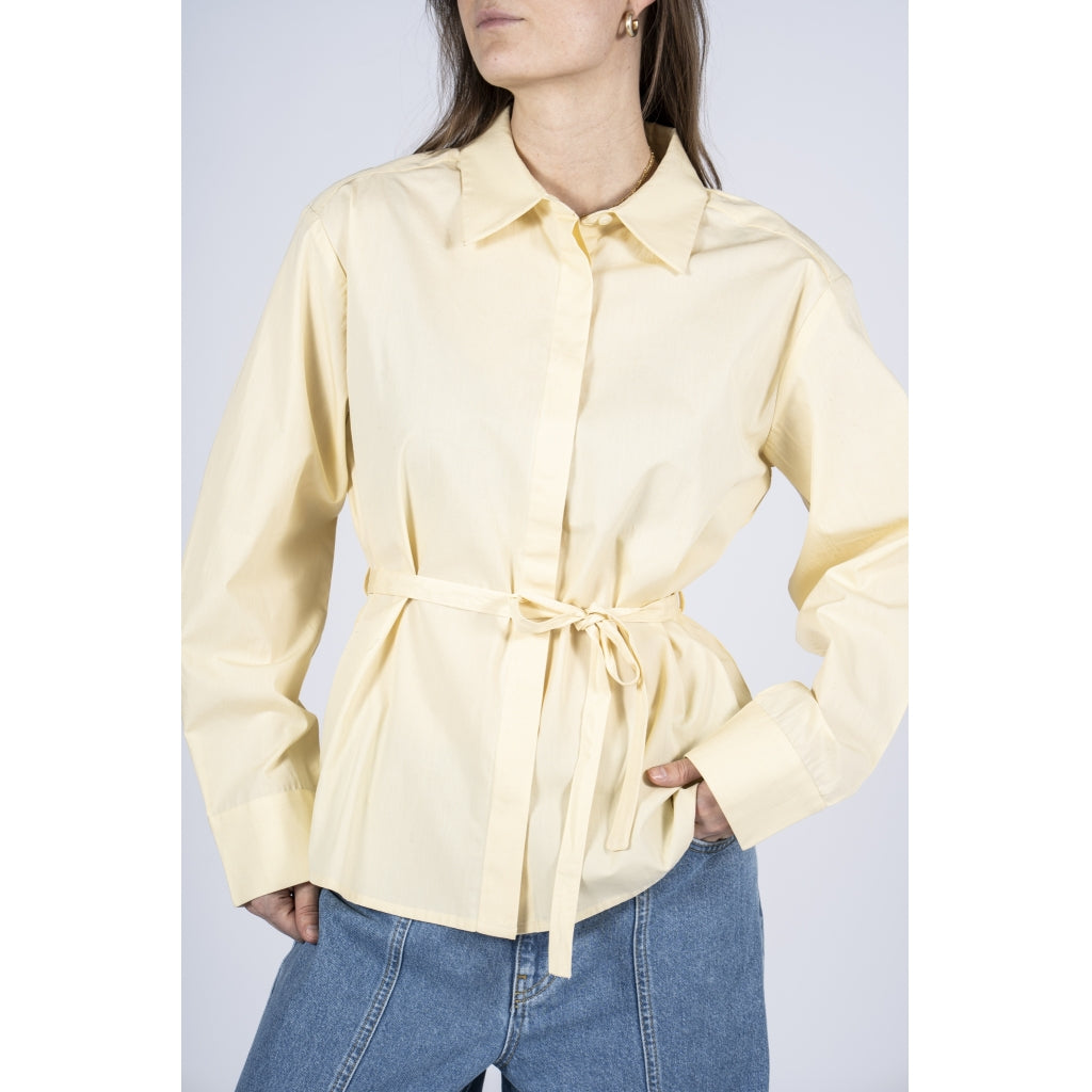 NORR Fraser padded shirt Shirts Light yellow