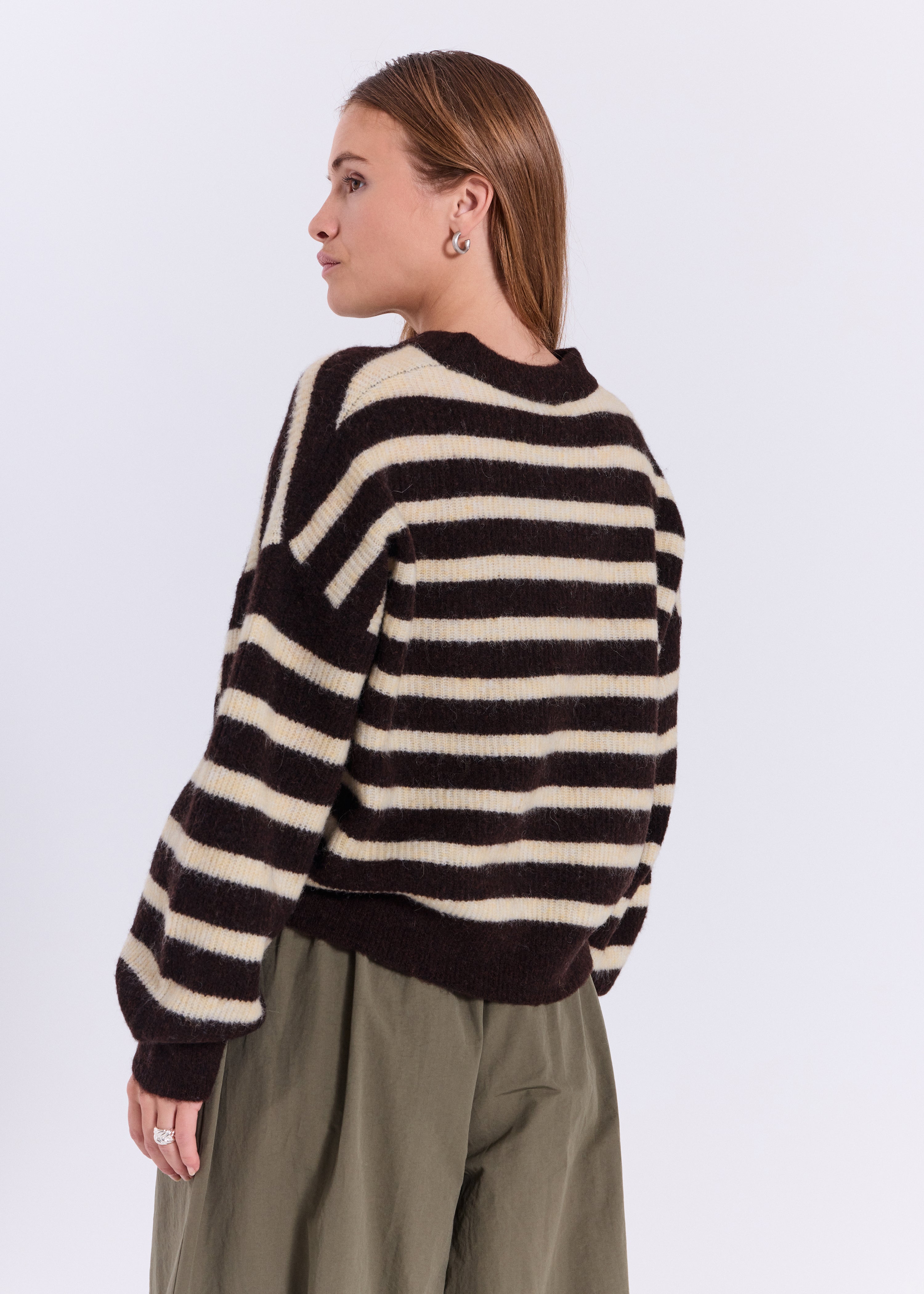 NORR Halli stripe o-neck knit top Knits Brown with yellow stripe