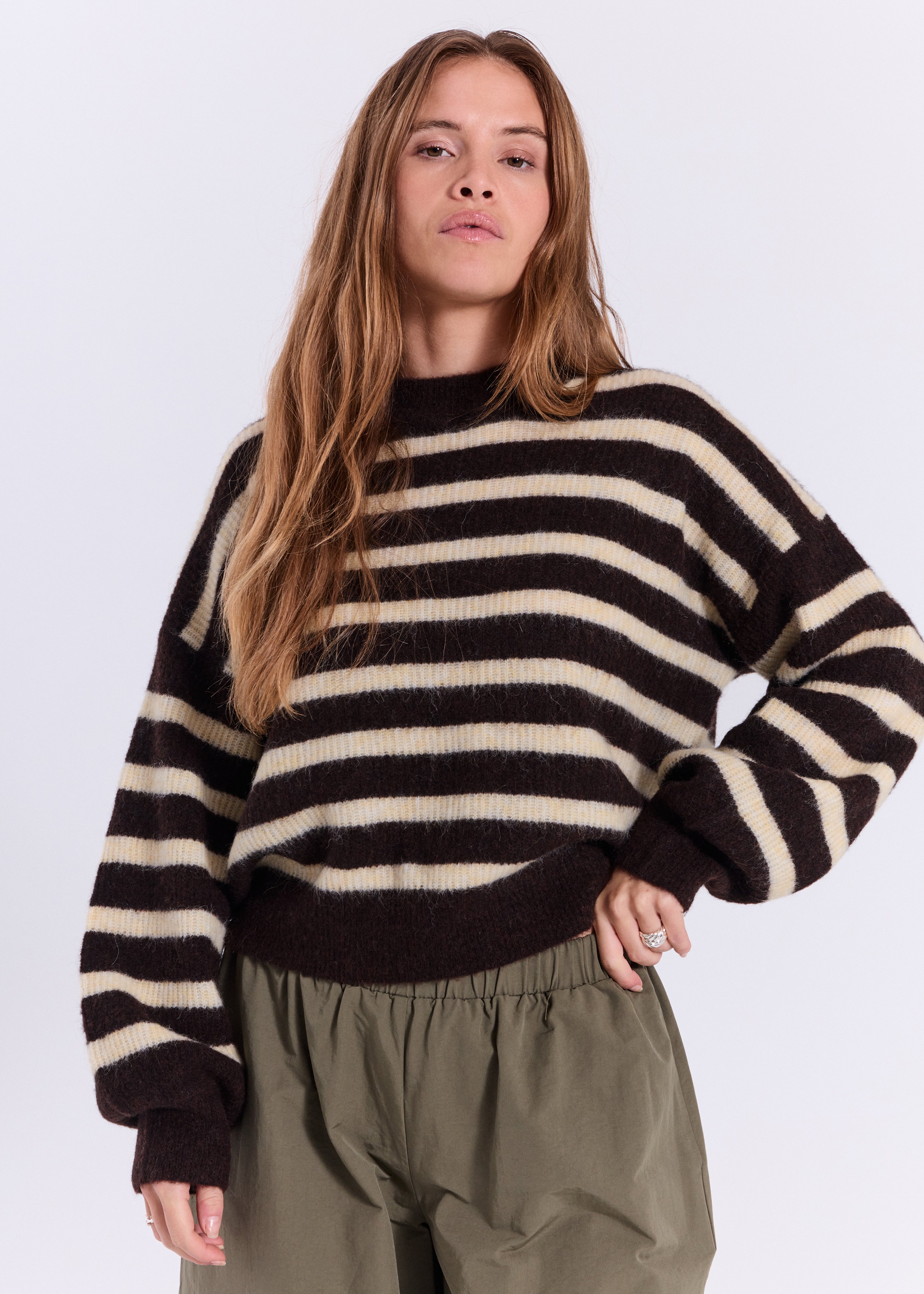 NORR Halli stripe o-neck knit top Knits Brown with yellow stripe