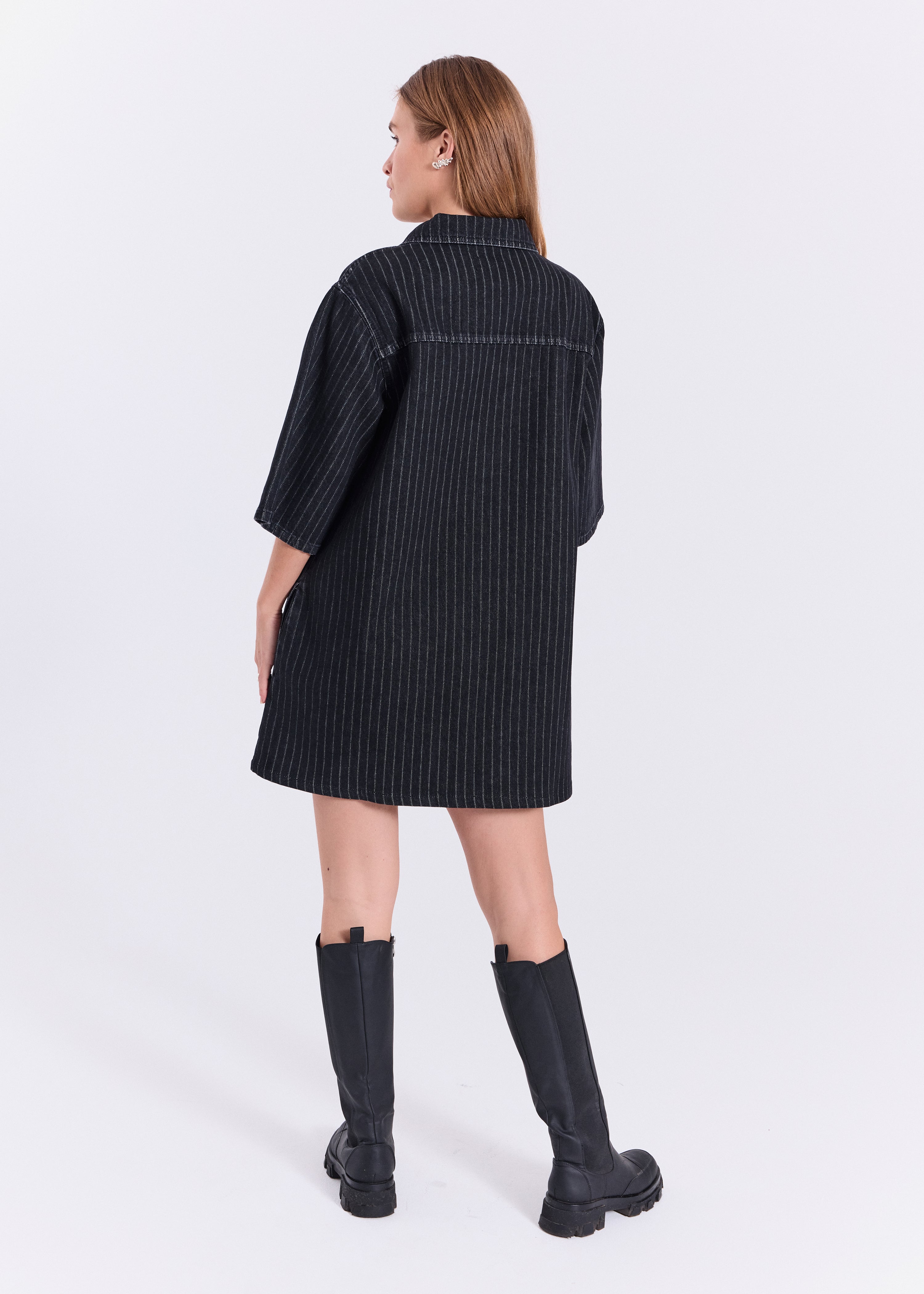 NORR Hannali aop denim dress Dresses Black Pinstripe