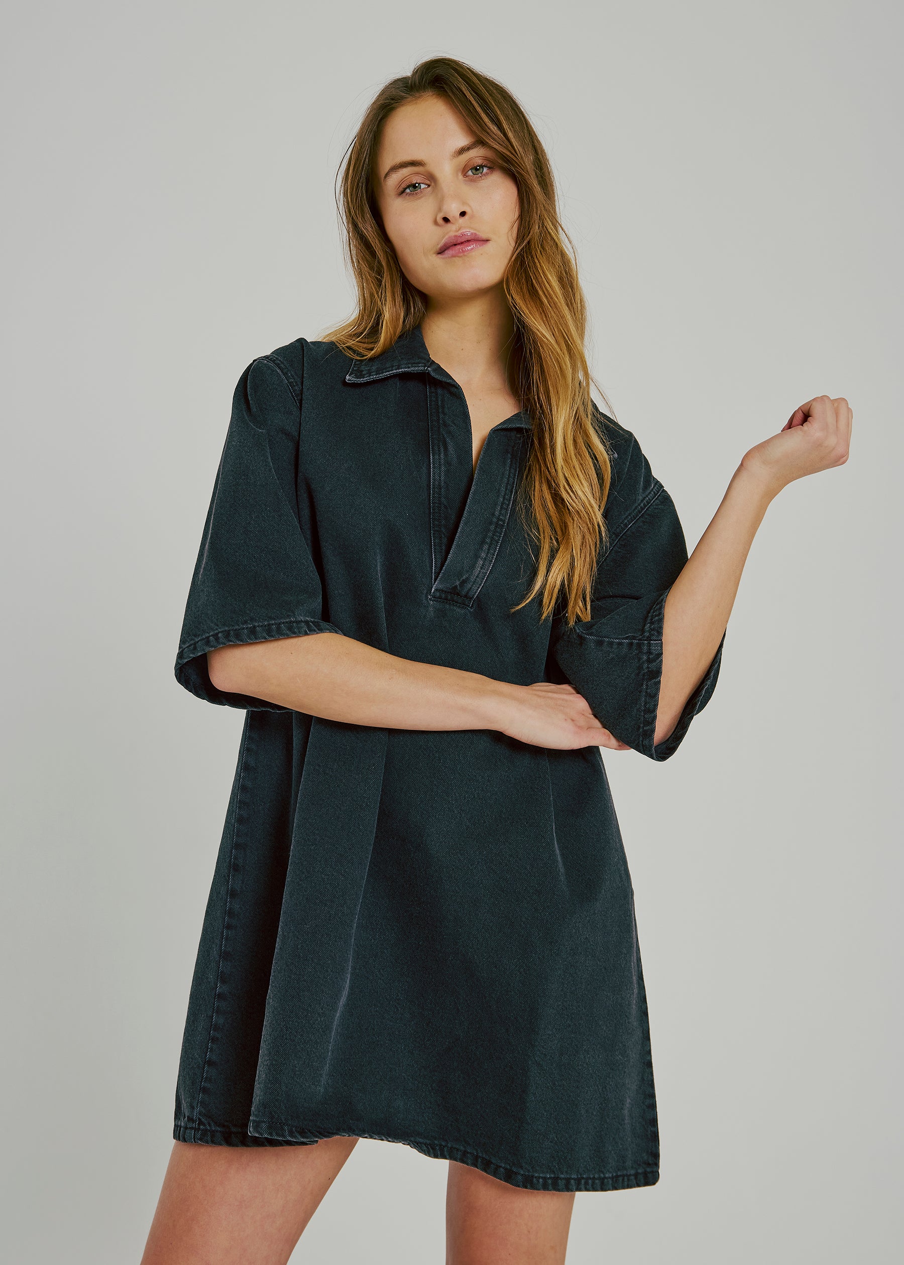 NORR Hannali v-neck denim dress Dresses Black washed