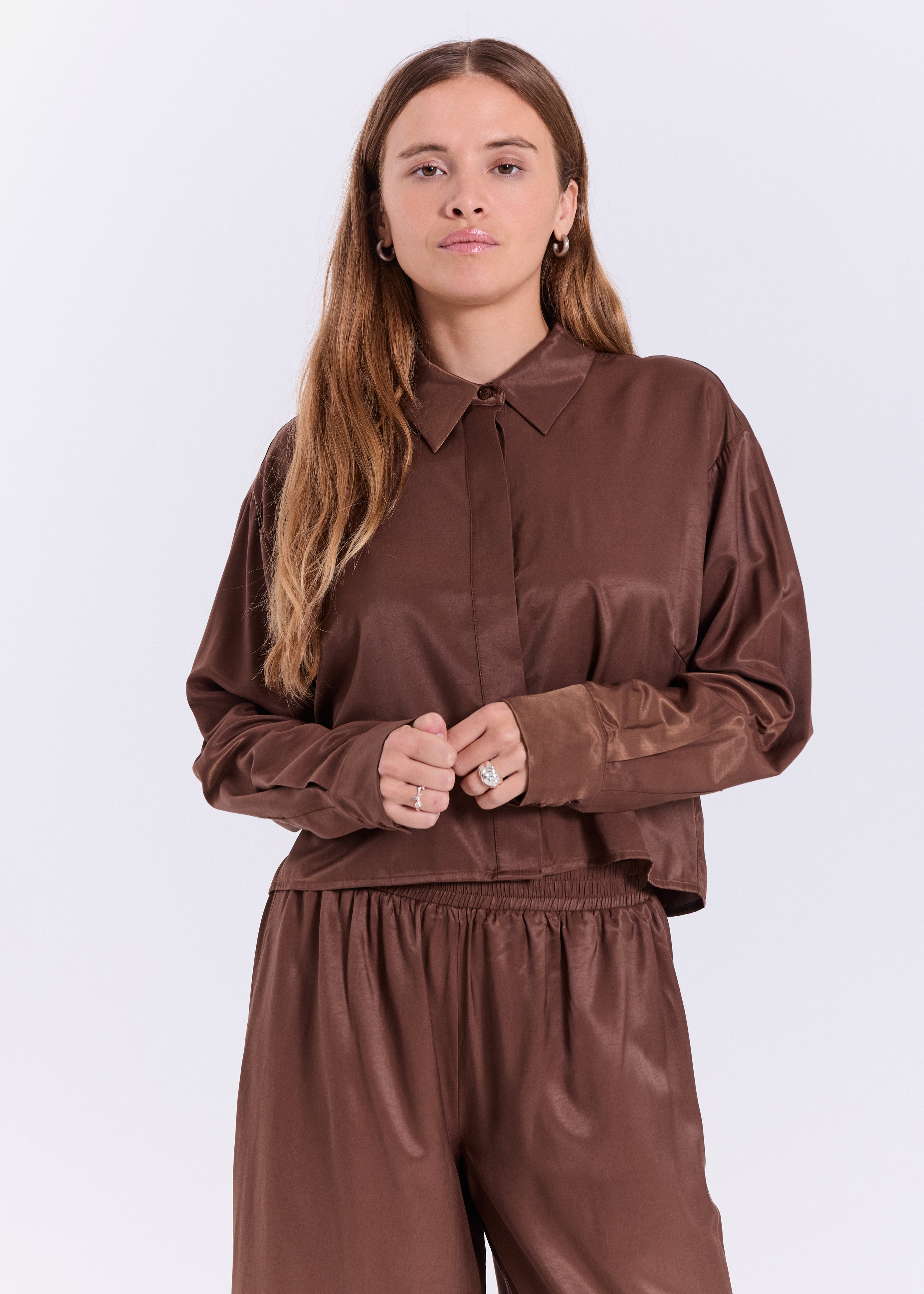 NORR Jola short shirt Shirts Dark Brown