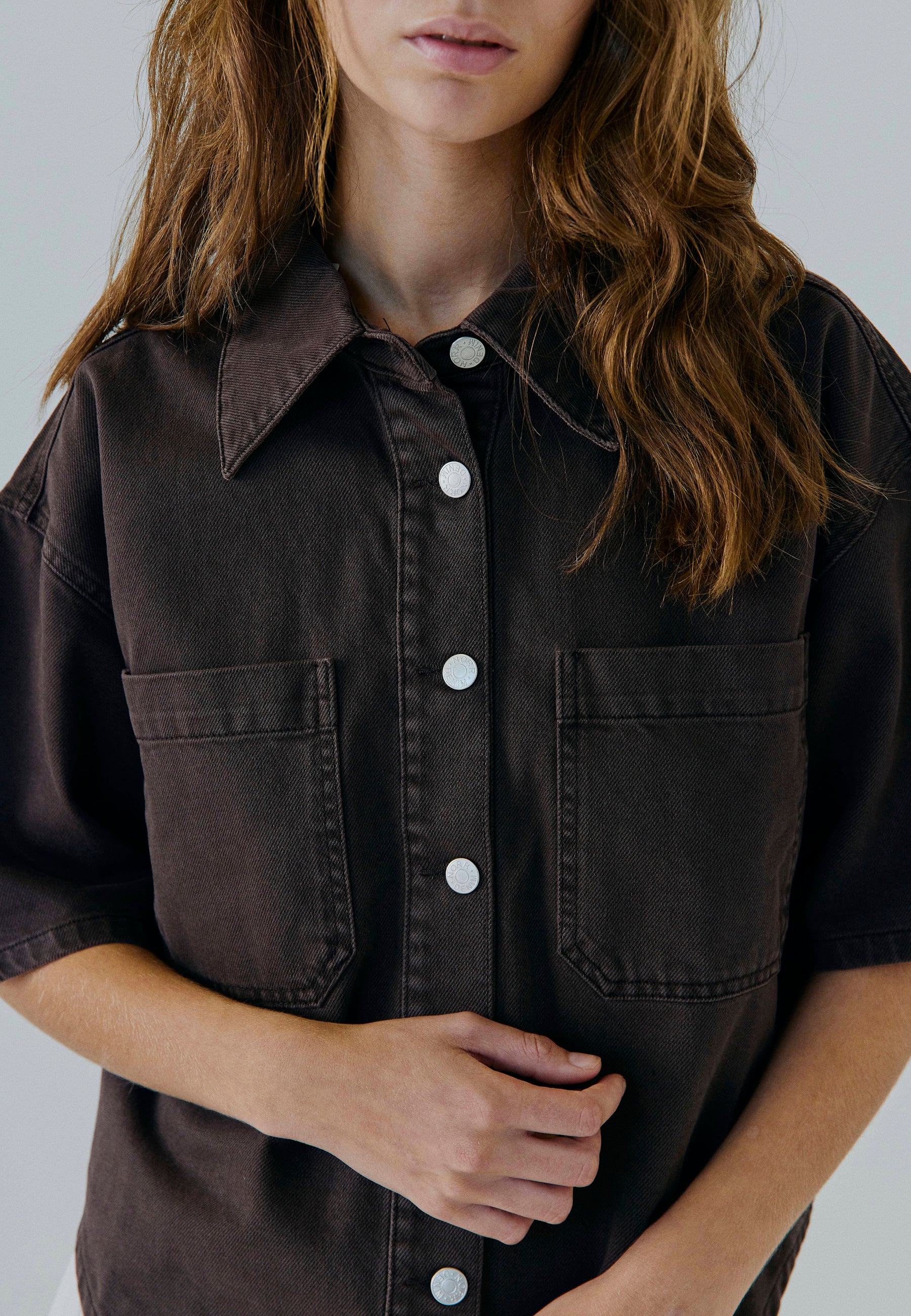 NORR Kenzie SS denim shirt Shirts Brown washed