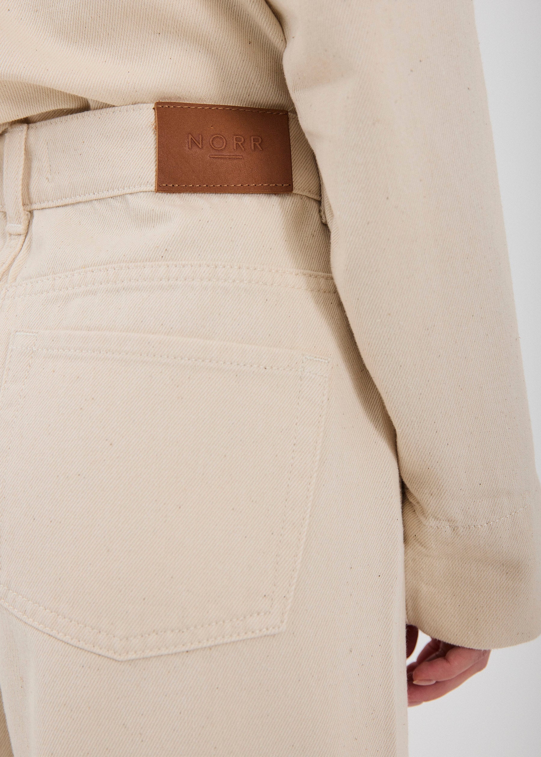 NORR Kenzie cropped wide jeans Pants Ecru