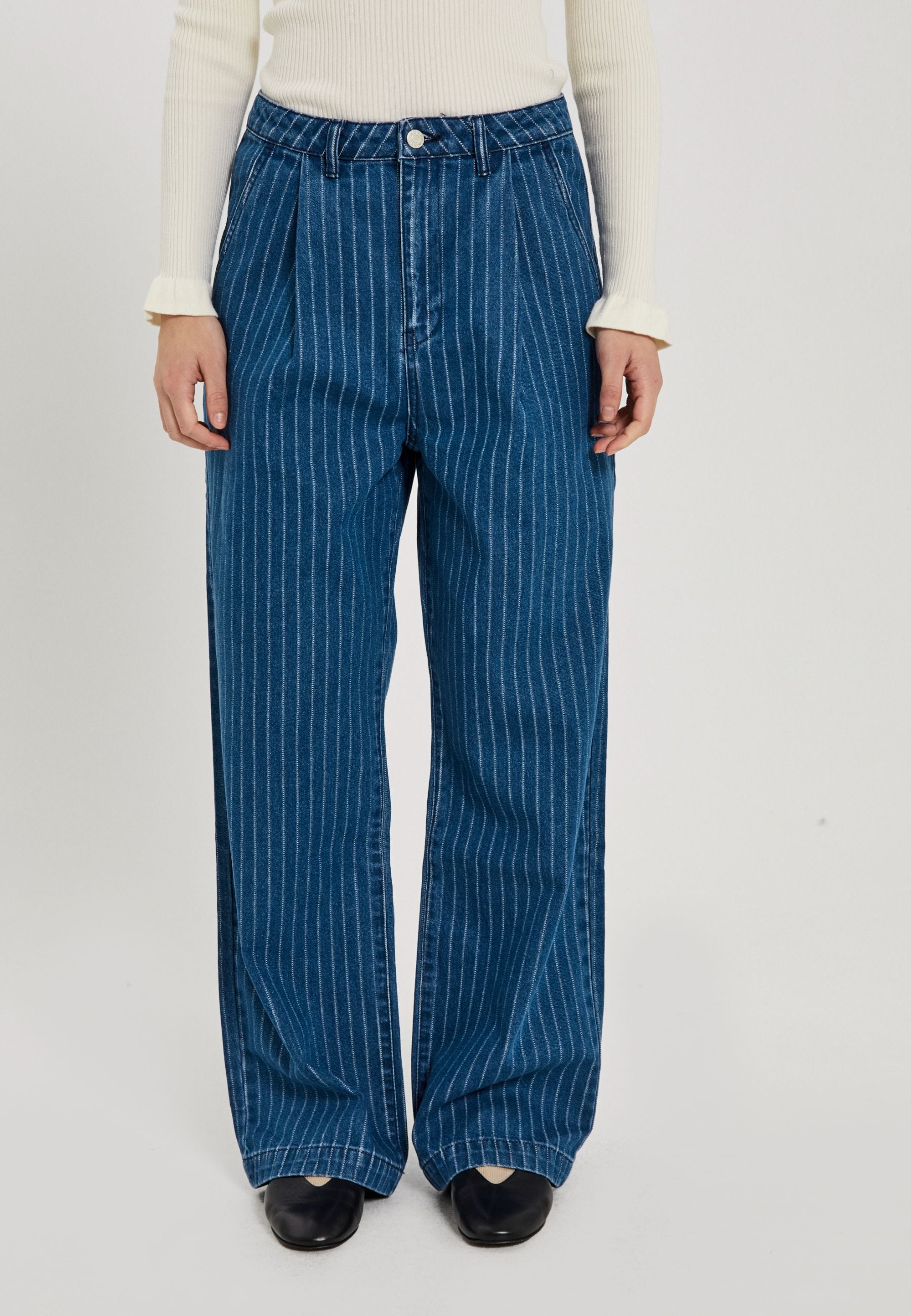 NORR Kenzie pleat wide jeans Pants Clear blue w. stripes