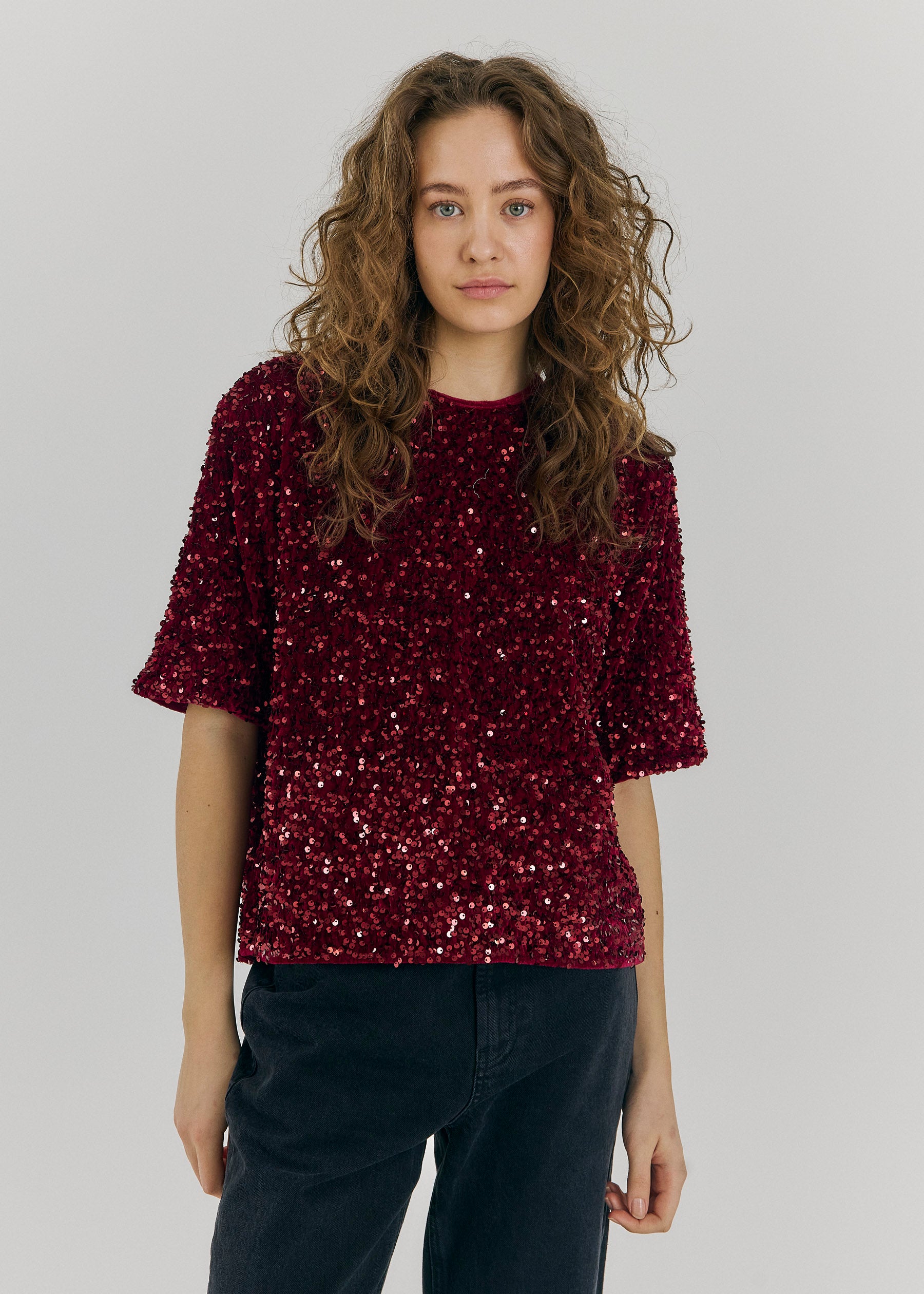 NORR Milan tee Tops Bordeaux