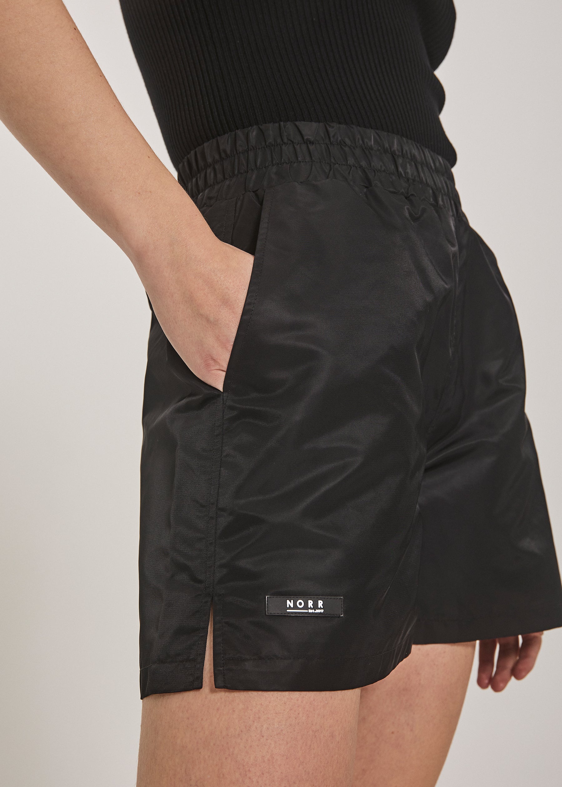 NORR Regan shorts Shorts Black01