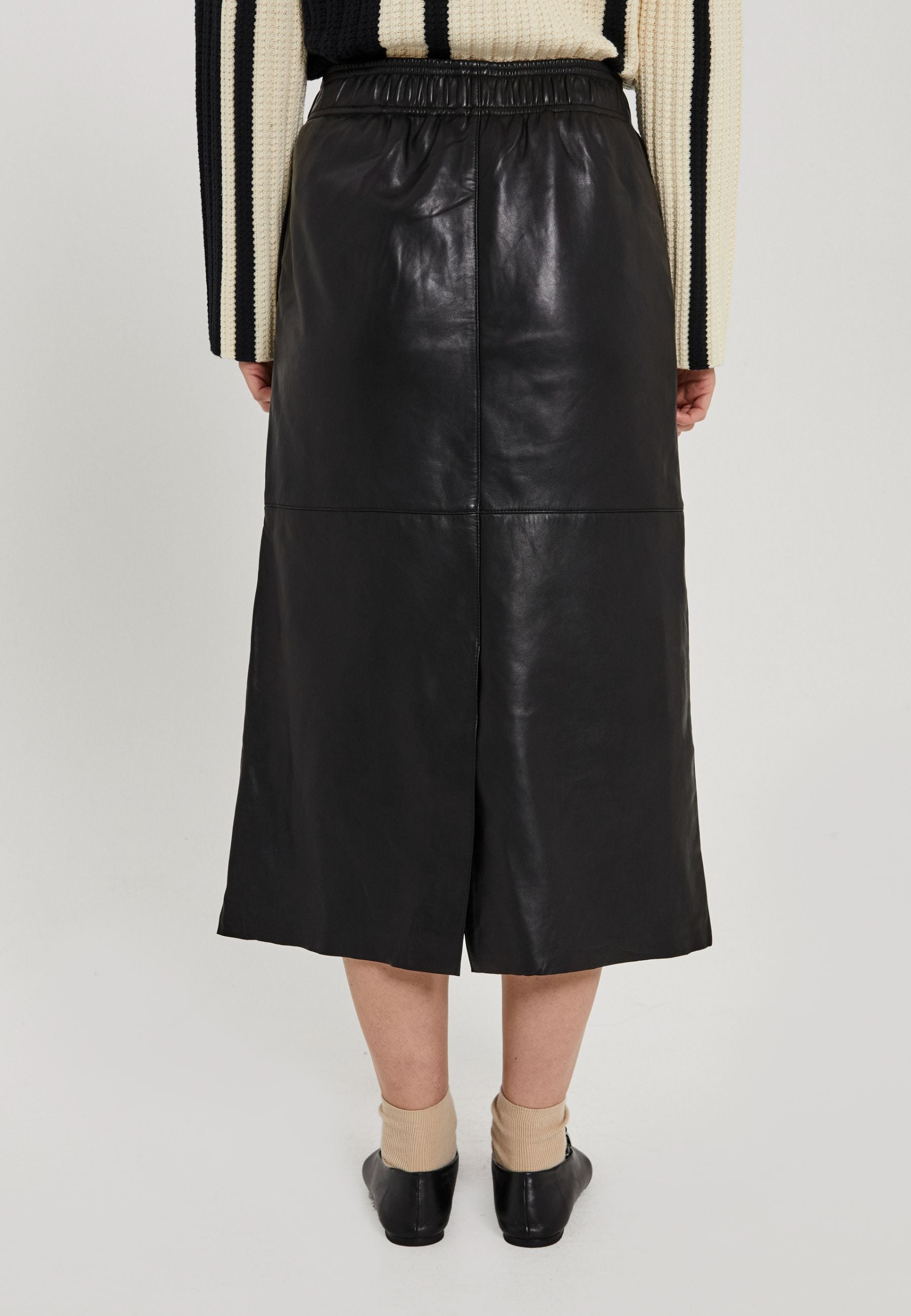 NORR Shelby midi leather skirt Skirts Black