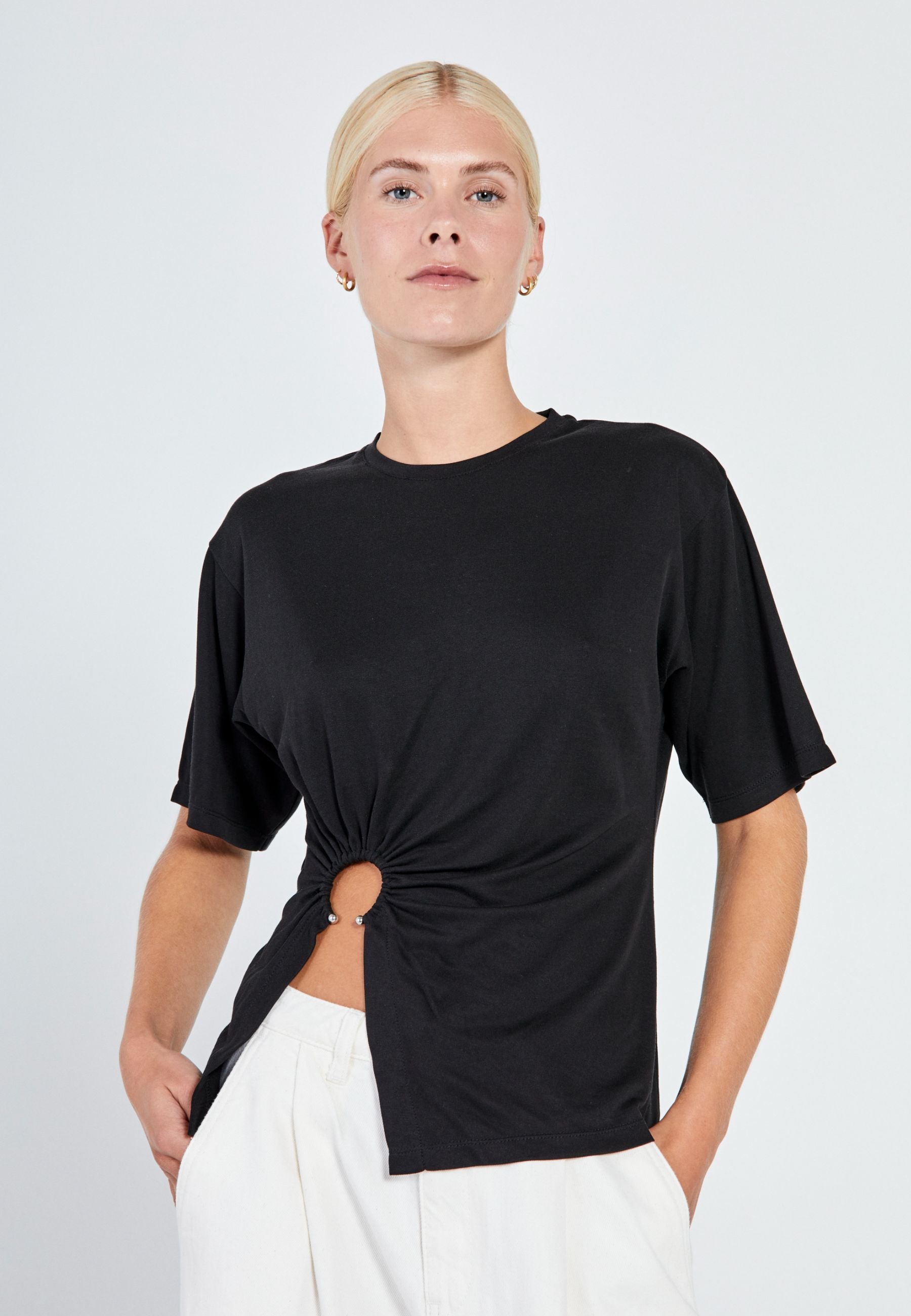 NORR Ulas detail tee T-shirts Black